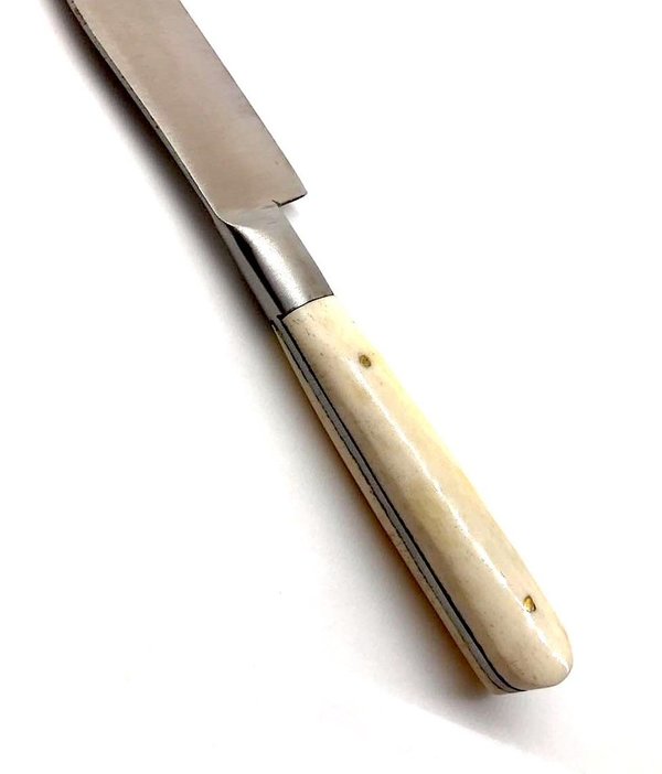 Messer mit Horngriff