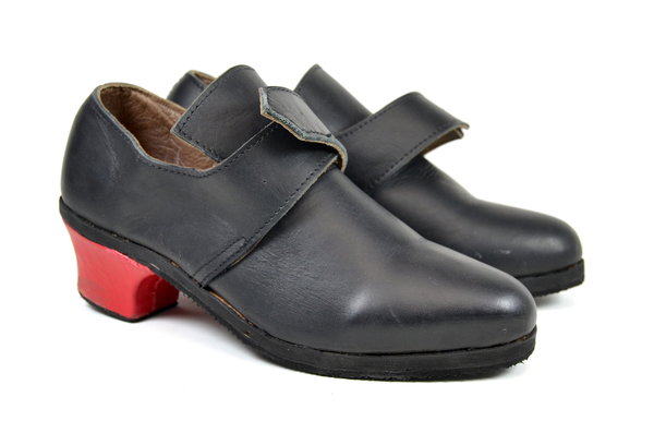 Young men's shoes, red heel (UK 4) (EU 37)