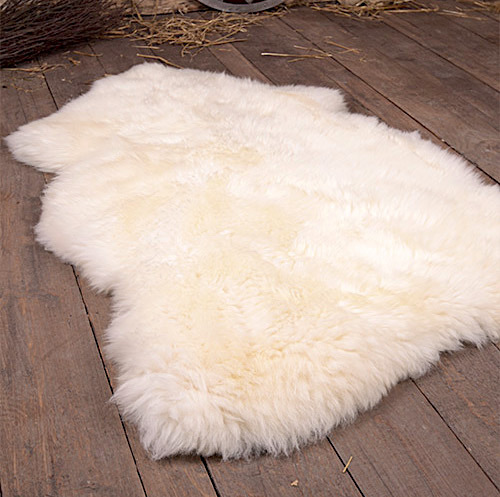 Englisches Schaffell, naturweiß, ca. 130 cm